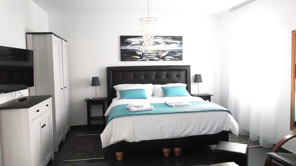 Apartments Horvat Vodice Ruang foto