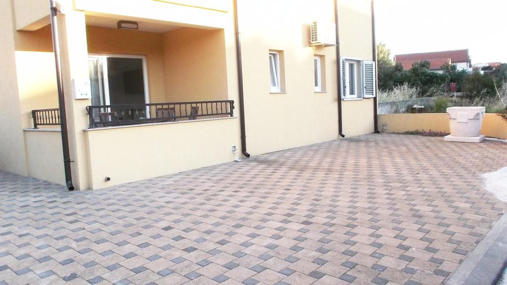 Apartments Horvat Vodice Bagian luar foto
