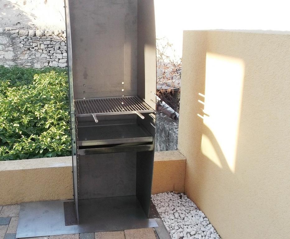 Apartments Horvat Vodice Bagian luar foto
